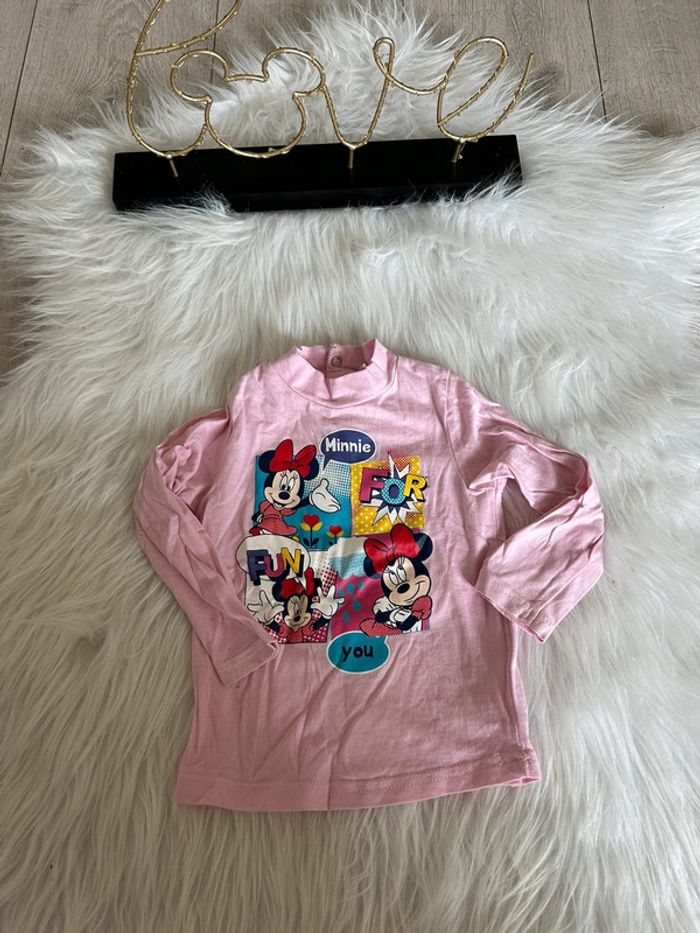 Très beau pull fin minnie 🥰 Disney taille 12 mois