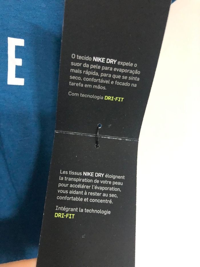 Magnifique tee-shirt nike Authentique neuf - photo numéro 3