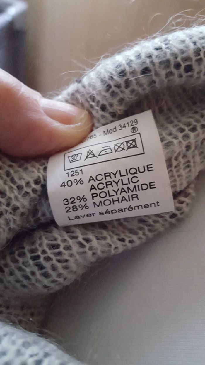 Pull col roulé .taille 42/44 - photo numéro 6