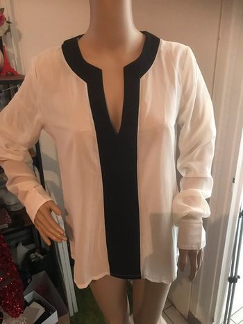 haut noir et blanc col v xl
