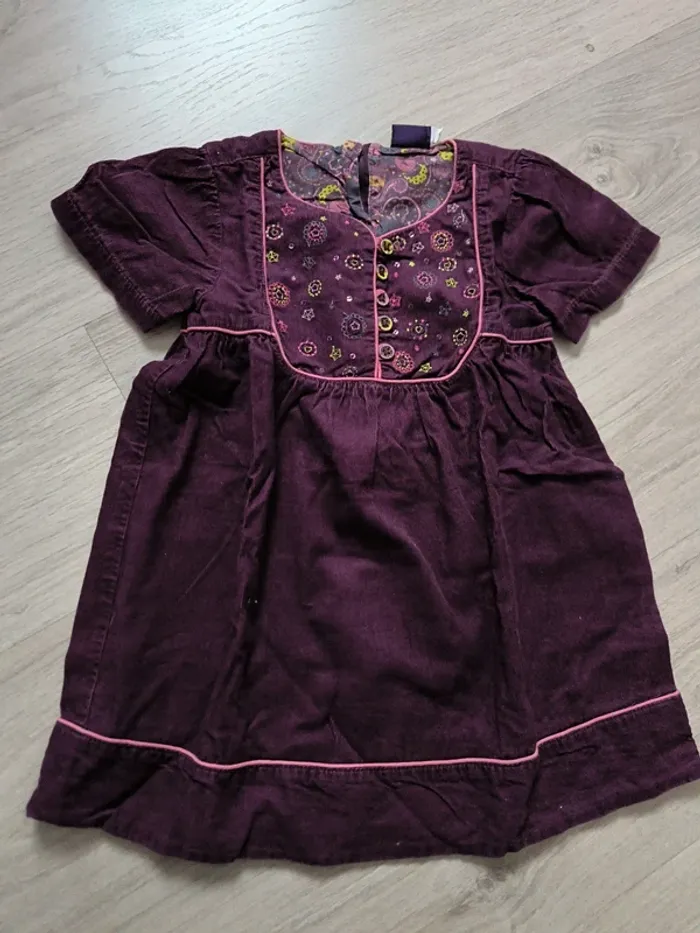 Robe manches courtes. Automne/Hiver. Sergent Major. 4ans.