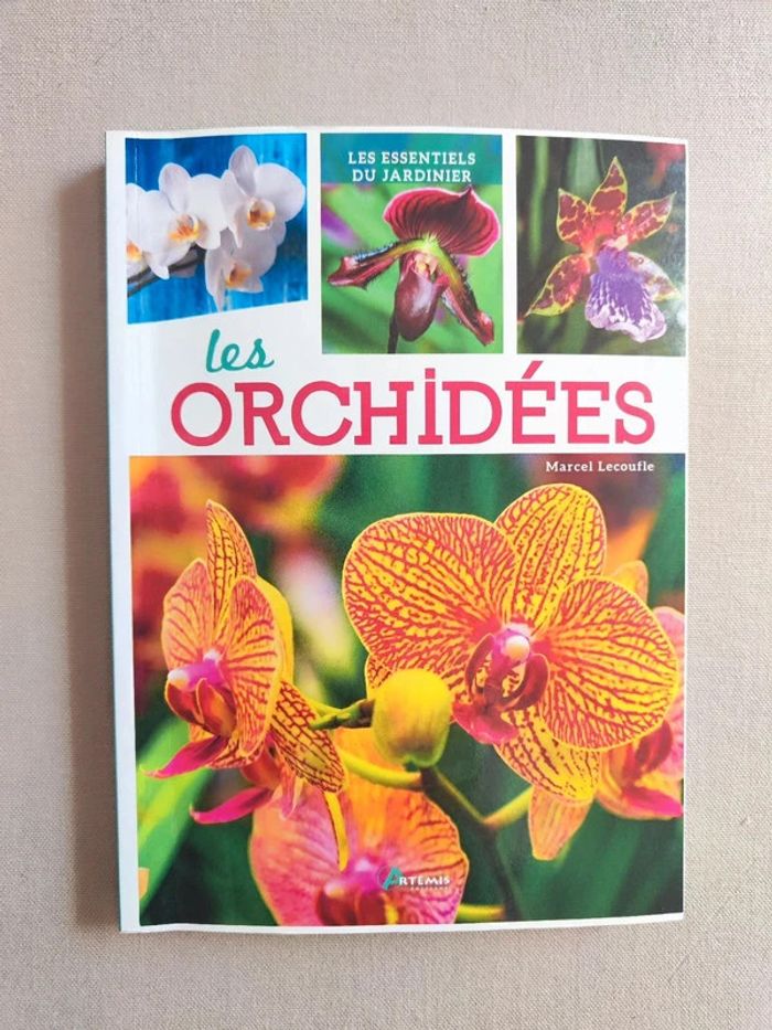 Livre Les essentiels du jardin, les Orchidées