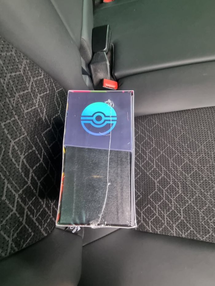 Lot de 2 Pokémon ETB Méga Évolutions ME2 – Flammes Fantasmagoriques - photo numéro 6