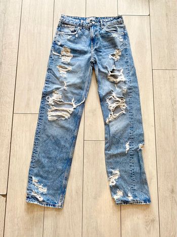 Pantalon jean Bershka taille XS / 34 troue et large / boyfriend