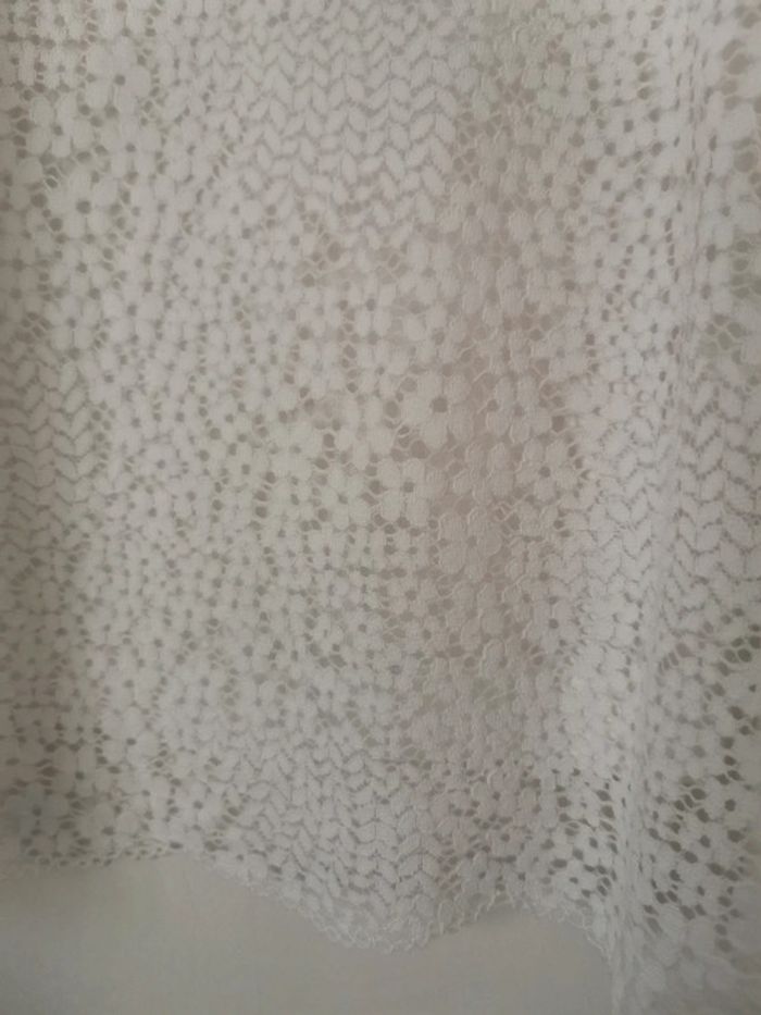 T shirt blanc avec dentelle taille 38 - photo numéro 5