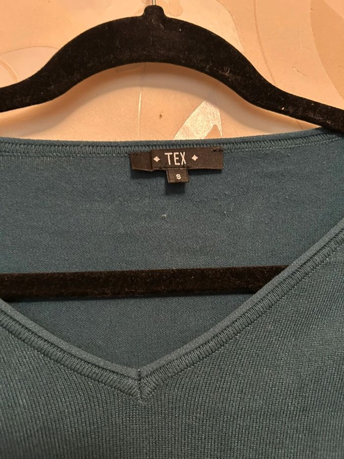 Petit pull bleu - photo numéro 2
