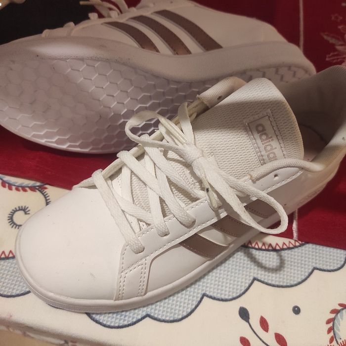 Vent baskets Adidas les blanche