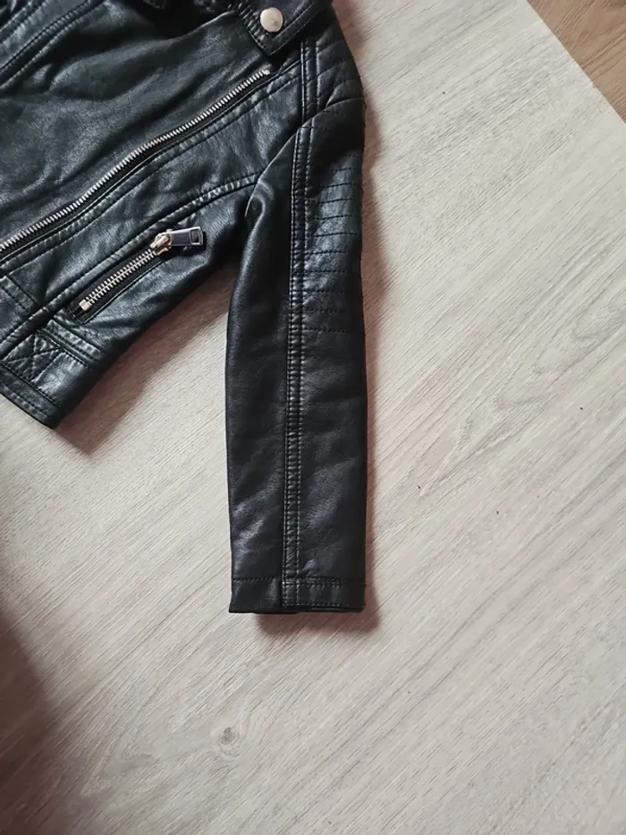 Veste simili cuir perfecto fille 3 ans - photo numéro 9
