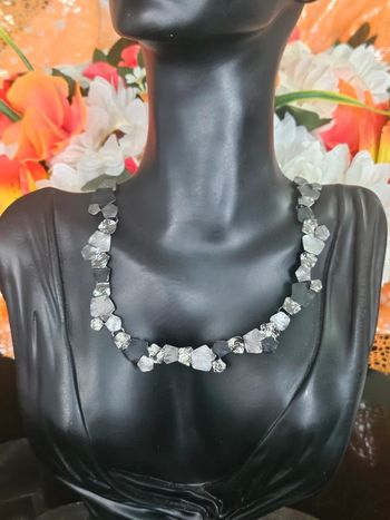 Collier mosaïque noir/argent en acier inoxydable