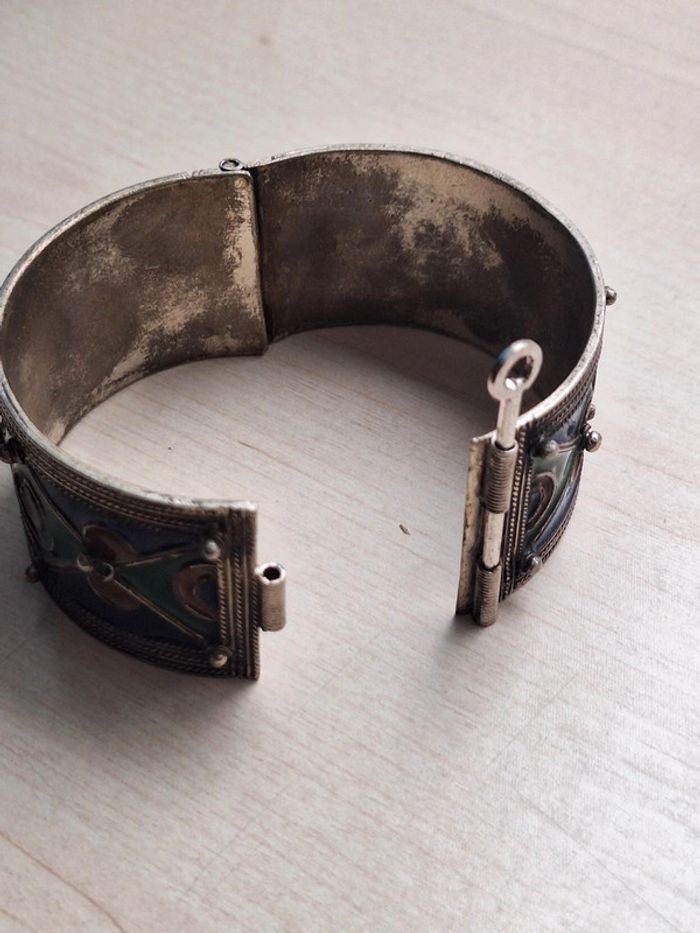 🎨 Bracelet artisanal coloré en métal 🎨 - photo numéro 6