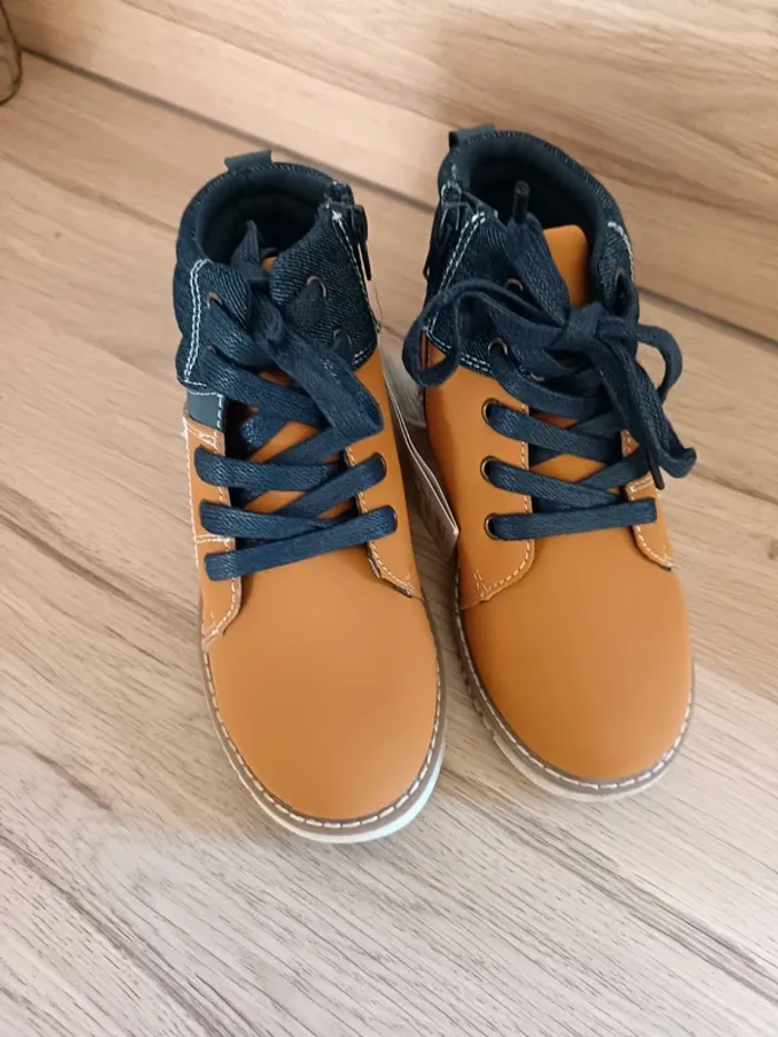 Chaussure montante garçon T. 31 - photo numéro 3