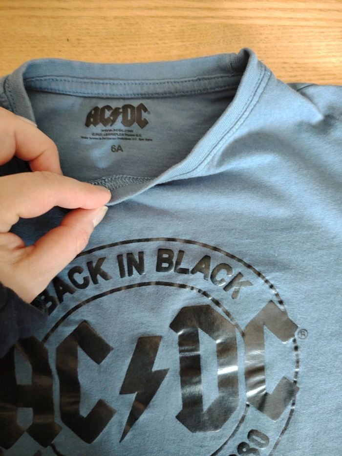 T-shirt ACDC 6 ans - photo numéro 2