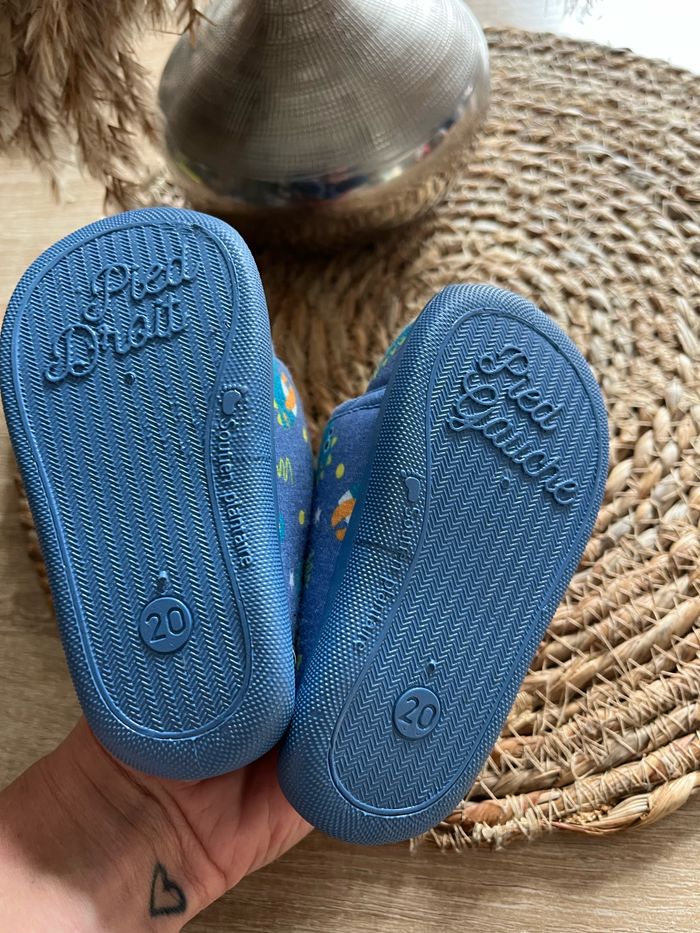 Chaussons dinosaures - photo numéro 4