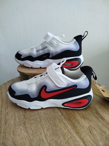 Baskets Nike T 35