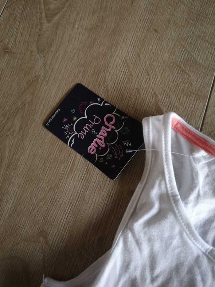 Débardeur neuf 8ans - photo numéro 4