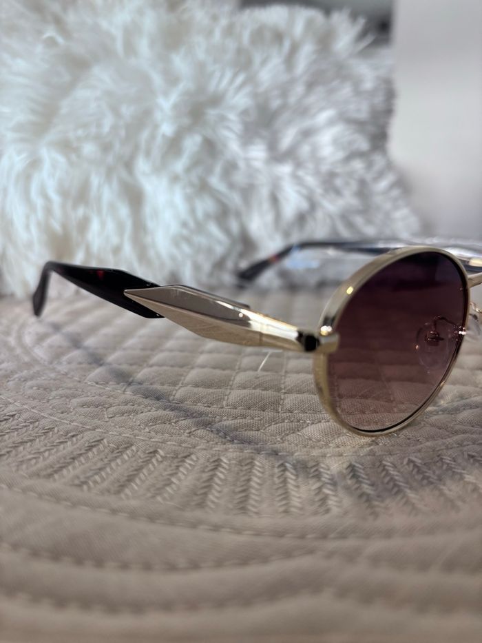 Lunette de soleil mixte - photo numéro 2