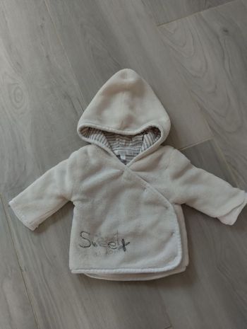 Gilet à capuche 3 mois