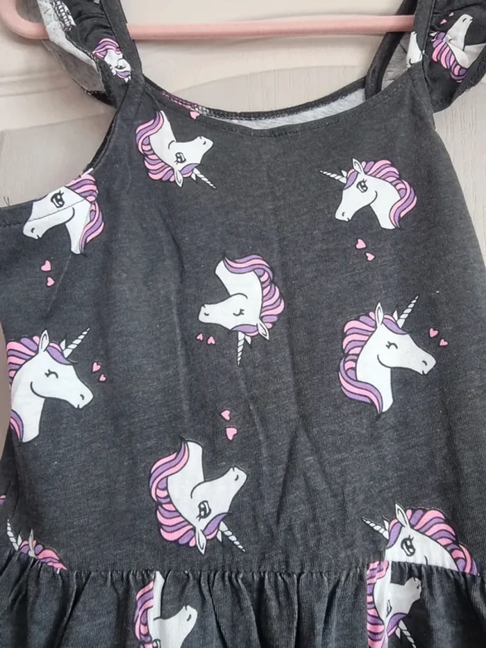 Robe licorne - photo numéro 2