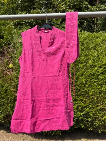 Tunique avec ceinture rose en lin – Marque non précisée