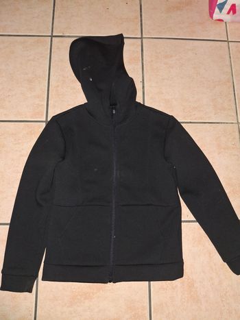 Veste avec capuche 