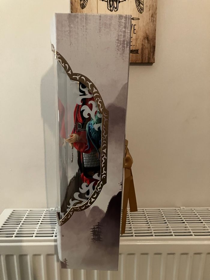 Poupée édition limitée Mulan action non déboxer - photo numéro 5