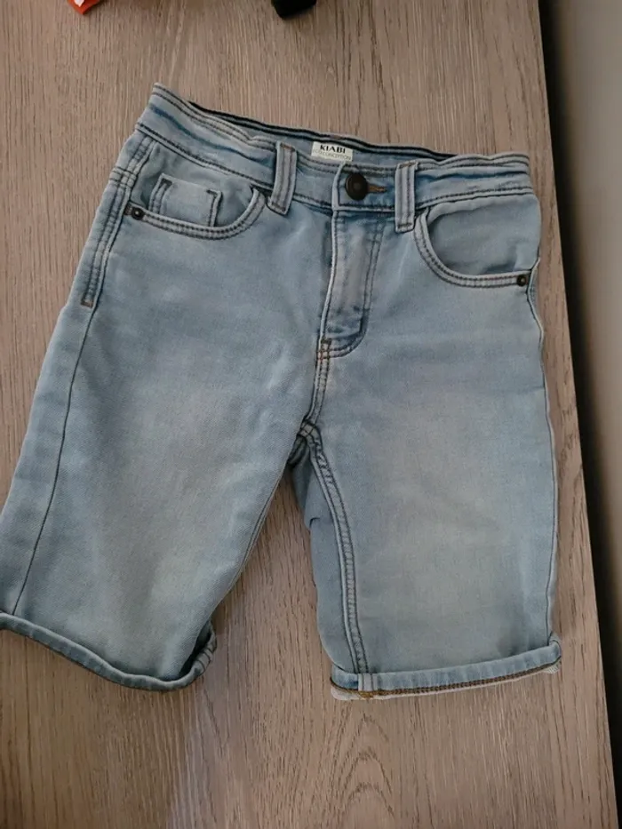 Lot de shorts en jeans kiabi 6 ans - photo numéro 2