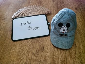 Casquette taille 54 cm