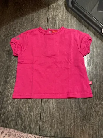 T-shirt fushia manches courtes 6 mois