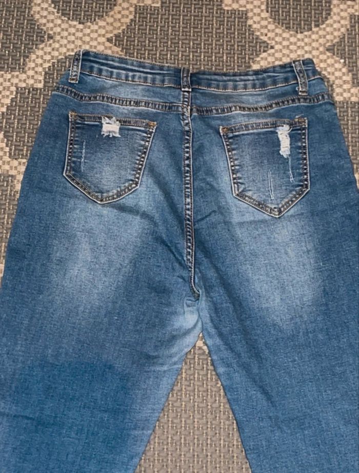 Jean skinny troué taille haute - photo numéro 4