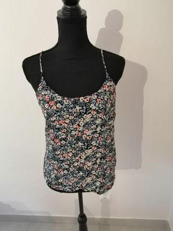 Joli débardeur fleuri taille L