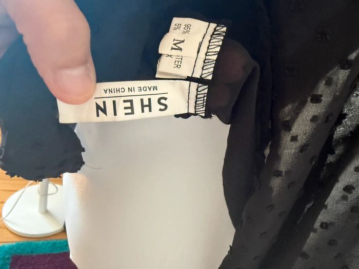 Blouse noir SHEIN taille M en très bon état - photo numéro 8
