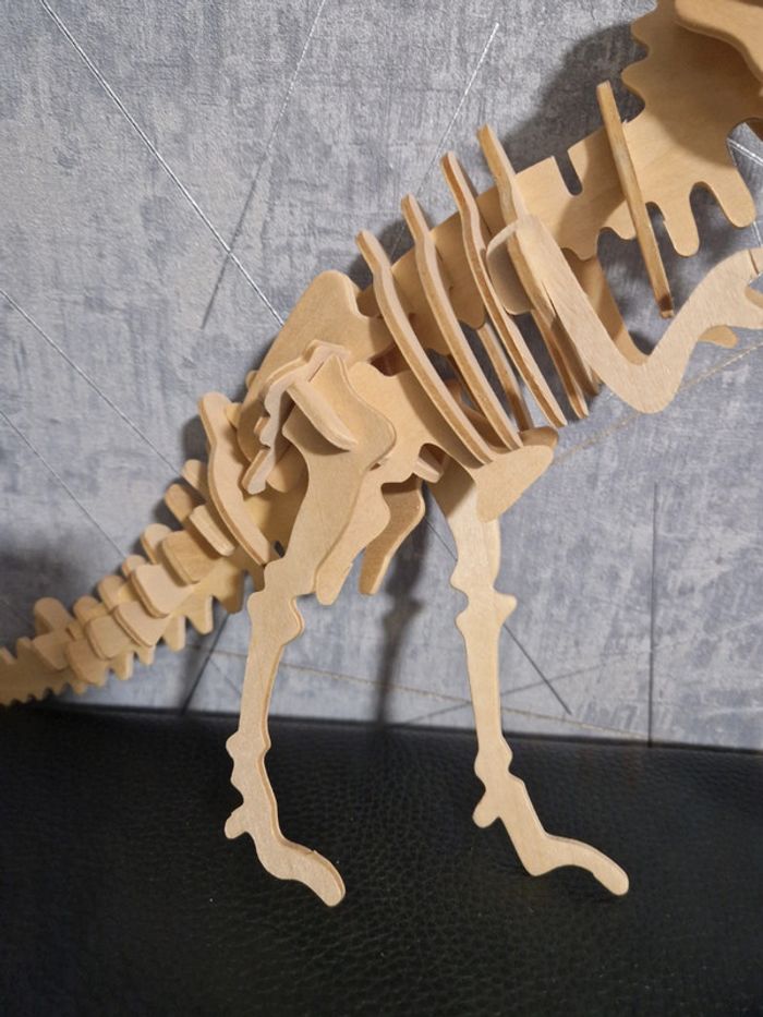 Puzzle 3D dinosaure en bois - photo numéro 5