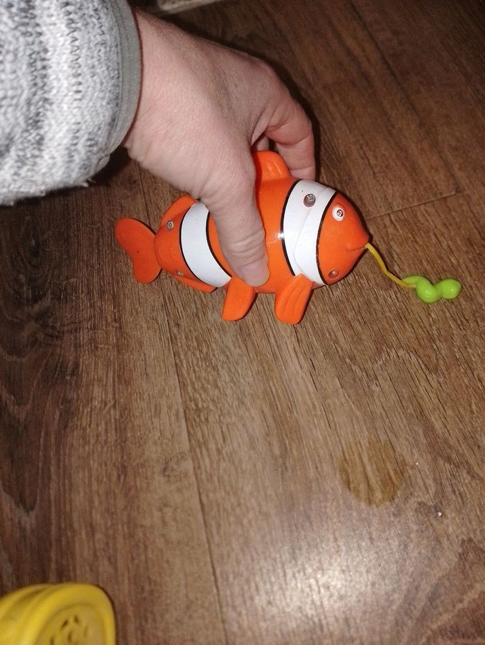 Différent jouets de bain - photo numéro 7