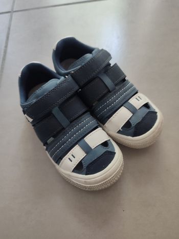 Sandales maternelle Verbaudet bleu 26