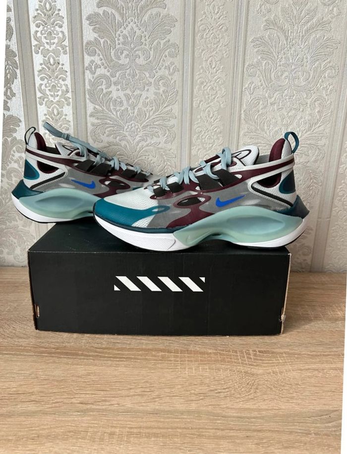 Nike N110