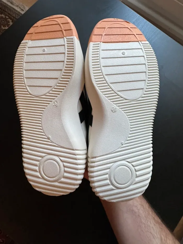 Baskets confortables pour femme taille 39 neuves Fashion Shoes - photo numéro 6