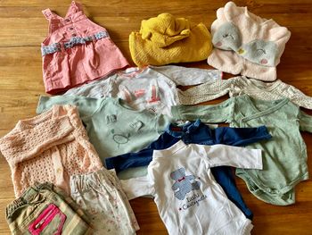 Lot vêtements bébé fille