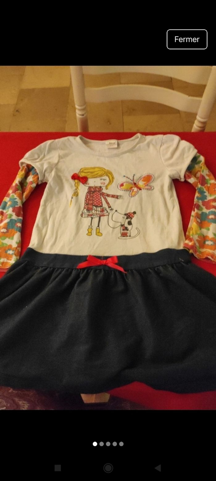 Très belle robe fille e49