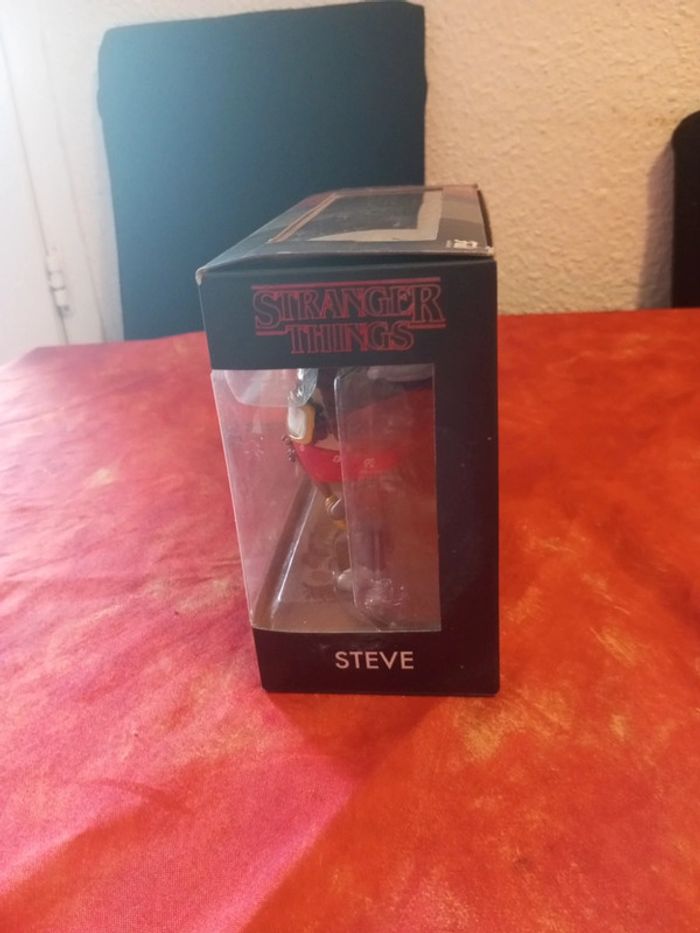 Dustin et Steve Funko Vynl Stranger Things - photo numéro 7