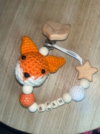 Attache tétine personnalisé