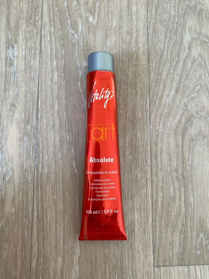 Tube de coloration crème 6.66 - photo numéro 3