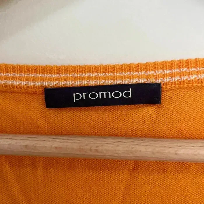 Gilet fin orange Promod T38-40, col rond, manches 3/4, maille légère boutonnée V030 - photo numéro 10