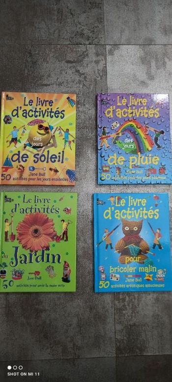 Coffret 4 livres d'activités pour bricoler malin