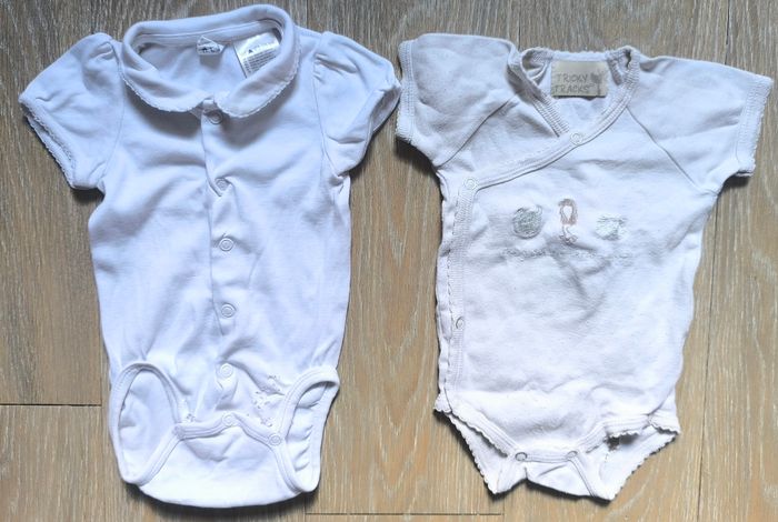 Lot de 2 bodys manches courtes pour dépannage