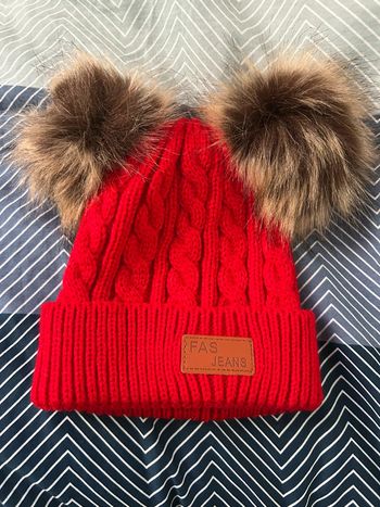 Bonnet rouge enfant
