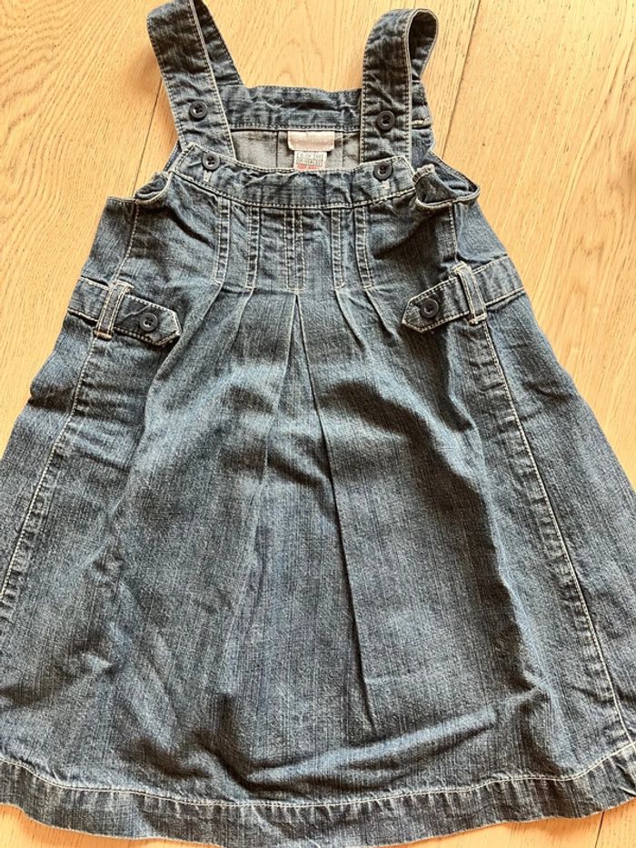 Lot composés de 11 vêtements printemps/été 18 mois - photo numéro 3