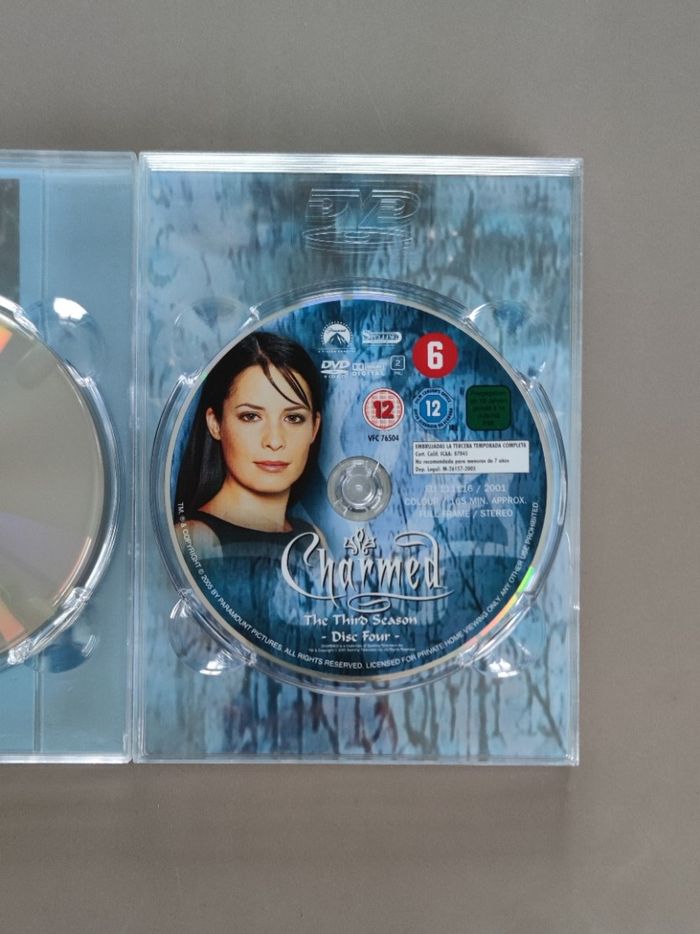 Coffret Dvd Charmed - Saison 3 intégrale - Très bon état - photo numéro 6