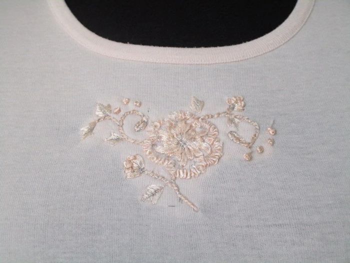 T-shirt écru vintage fleur 42 - photo numéro 3