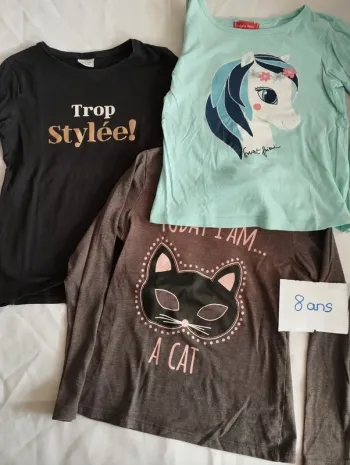 Lot tee-shirt 8 ans