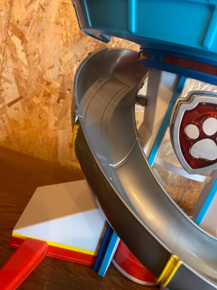 Idée Cadeau 🎁 Tour de Controle Spin Master Pat Patrouille avec blason sonore et lumineux - photo numéro 12